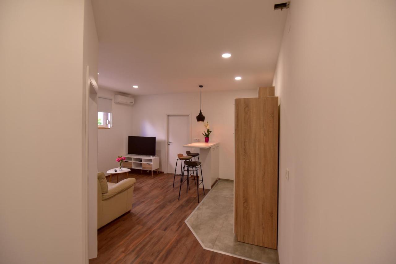 Sara Apartment