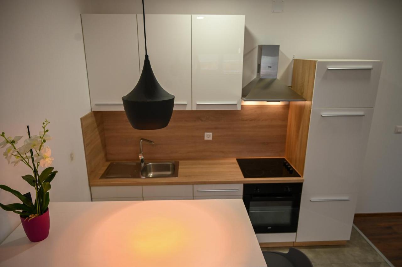 Sara Apartment *